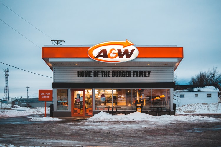 Building sign for A&W by Amazing Signs